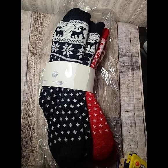 2 Pair Ladies Snowflakes Lined With Sherpa Slipper Socks Slipper Socks 9-11