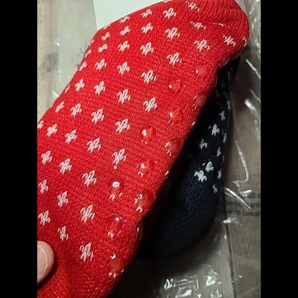 2 Pair Ladies Snowflakes Lined With Sherpa Slipper Socks Slipper Socks 9-11