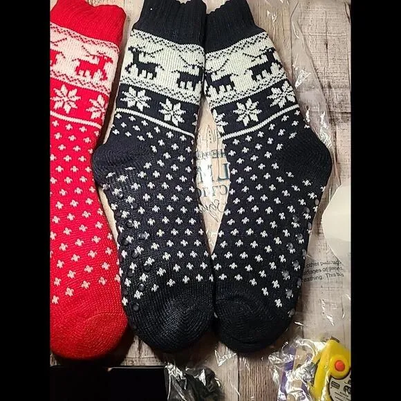 2 Pair Ladies Snowflakes Lined With Sherpa Slipper Socks Slipper Socks 9-11