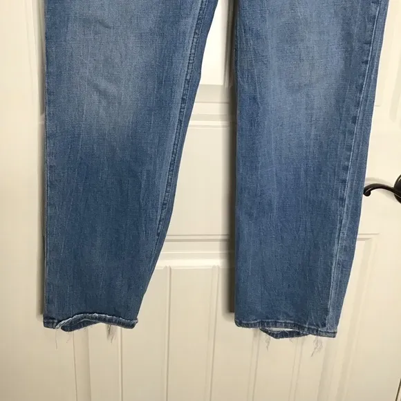 Abercrombie &amp; Fitch The Ankle Straight Ultra High Rise Jean Size 28.