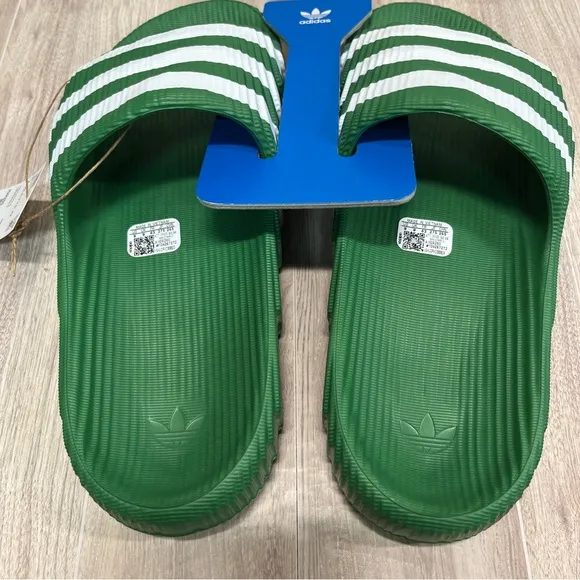 Adidas Originals Adilette 22 Preloved Green White Slip On Sandal IG9260 Men Sz 9