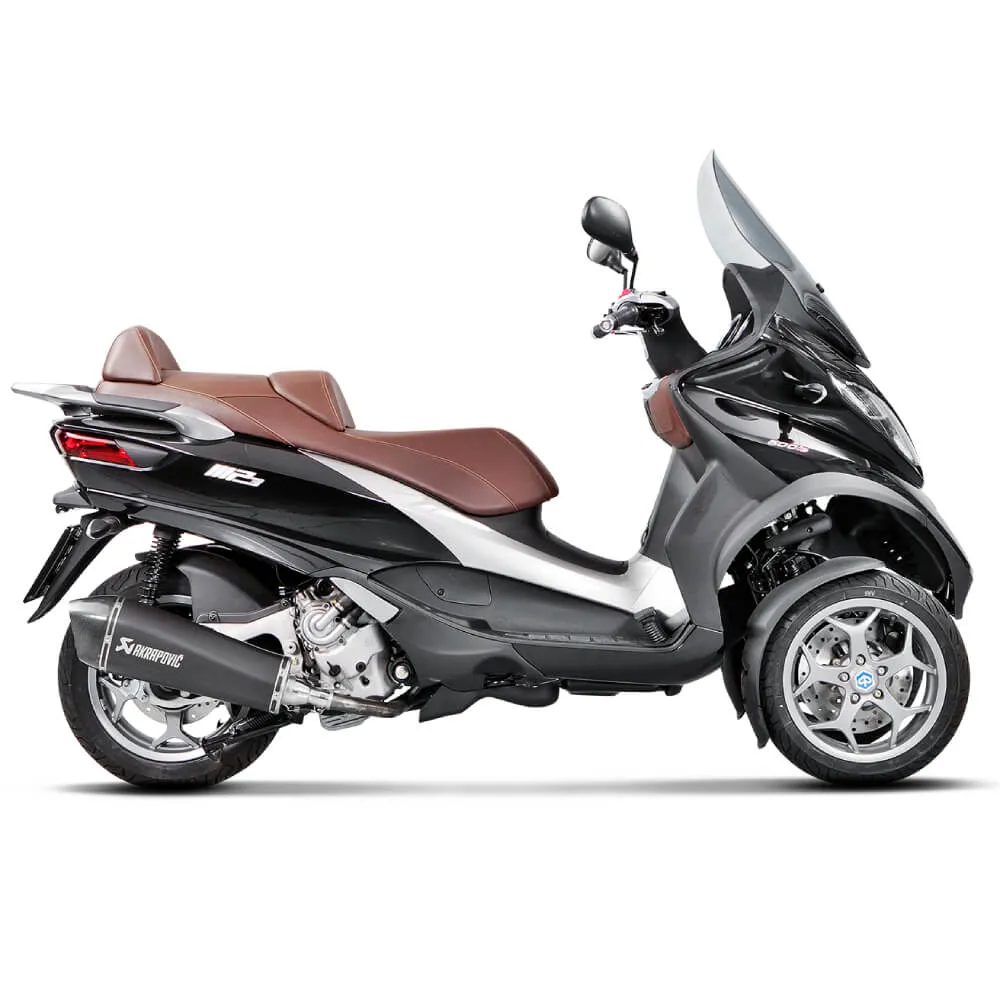 Akrapovic SP Titanium Slip-On Kit S-PI4SO3-HRSSBL