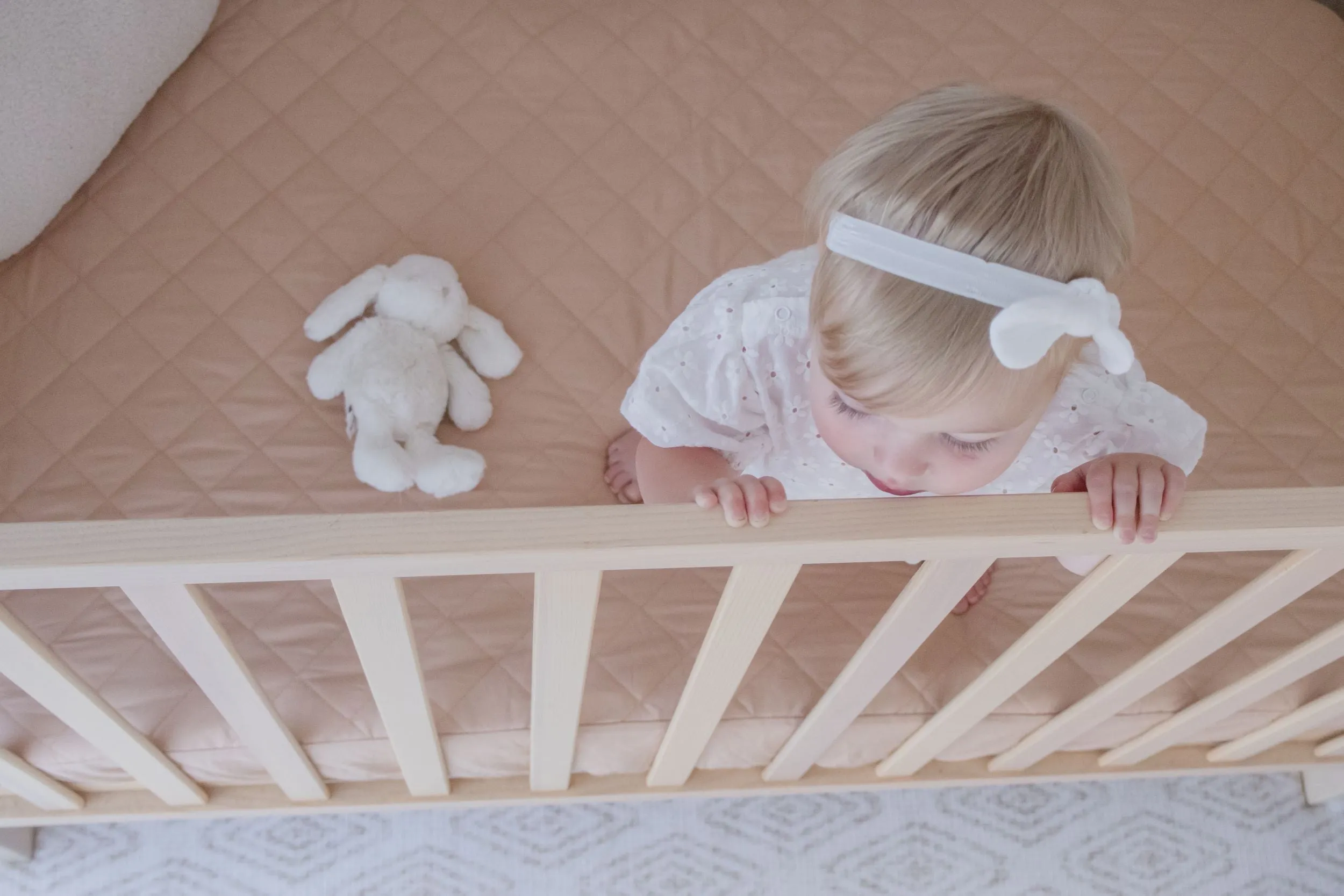 Bambella 2-in-1 Waterproof Cot Sheet & Mattress Protector | Nude