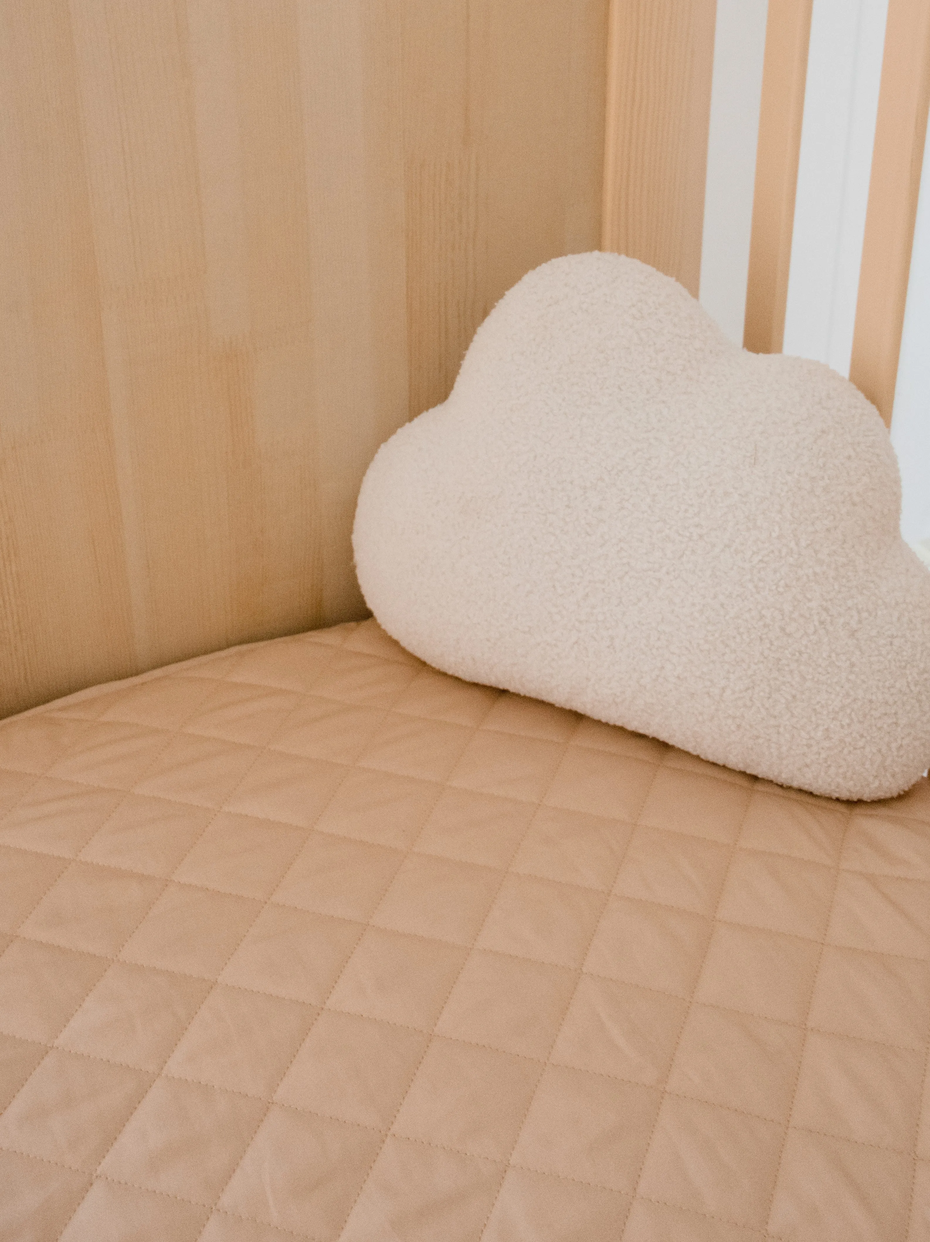 Bambella 2-in-1 Waterproof Cot Sheet & Mattress Protector | Nude