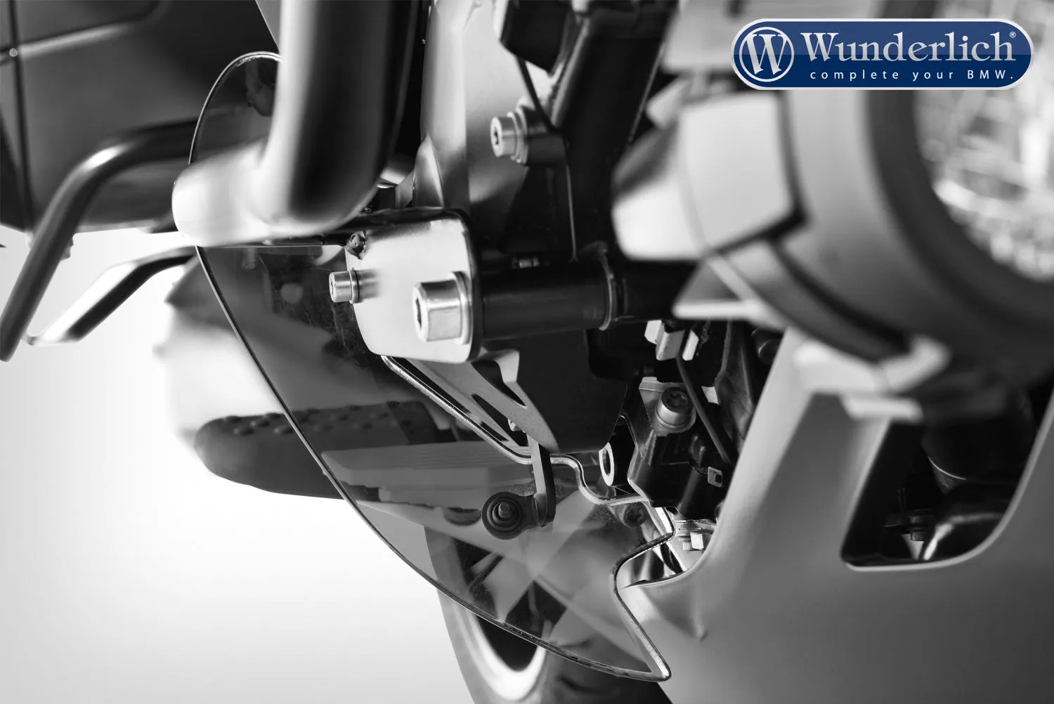 BMW K1600B Ergonomics - Foot protectors