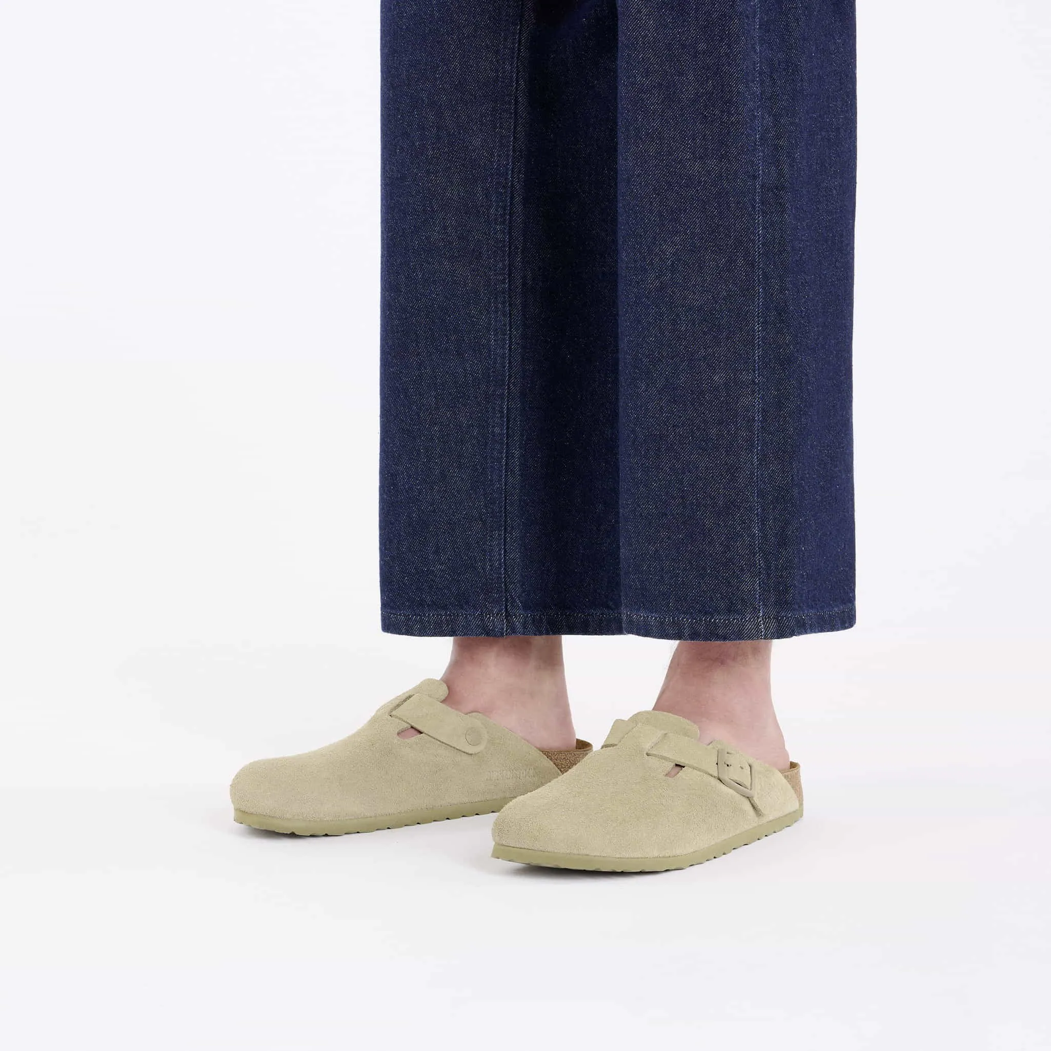 Boston Suede Leather