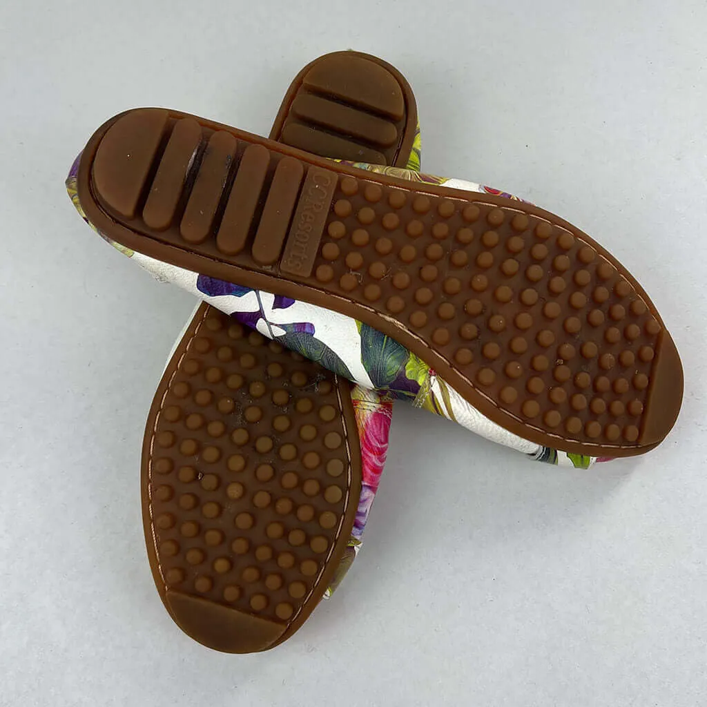 CC Resort Floral Flat Slip-On With Feature Toe Strap Buckle  7
