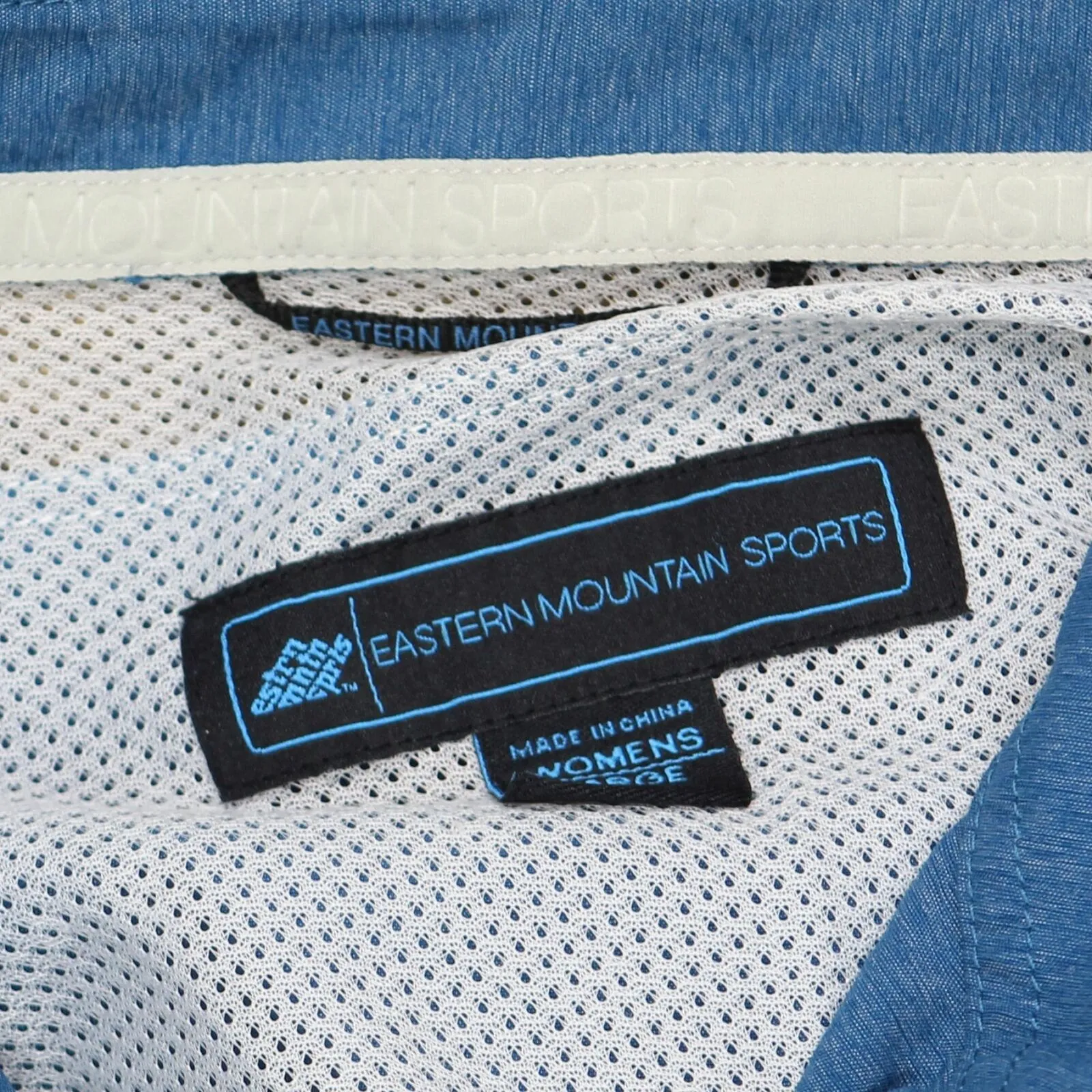 Eastern Mountain Sports Womens Button Up Mesh Lined Outdoor Active Shirt Blue L