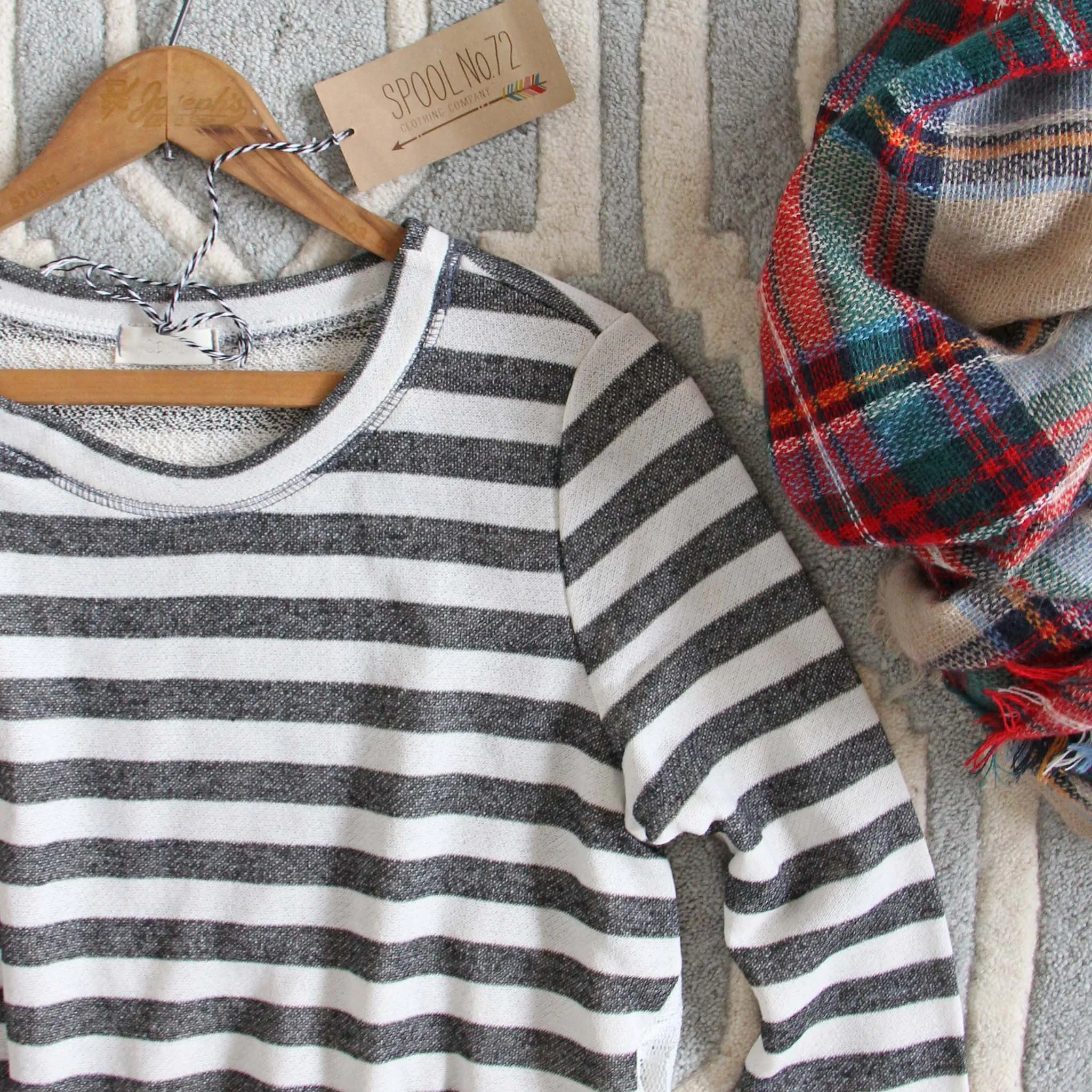 Elliott & Lace Tee