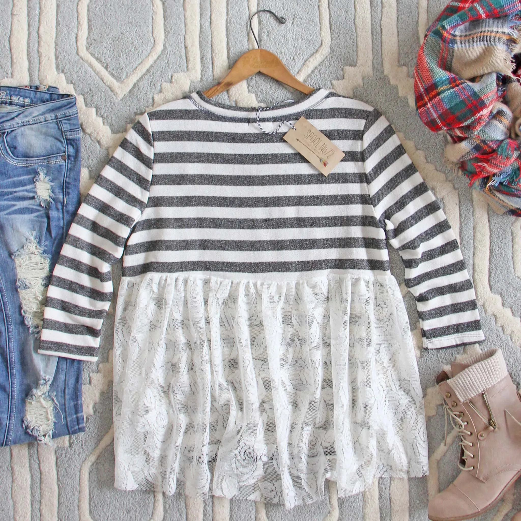 Elliott & Lace Tee