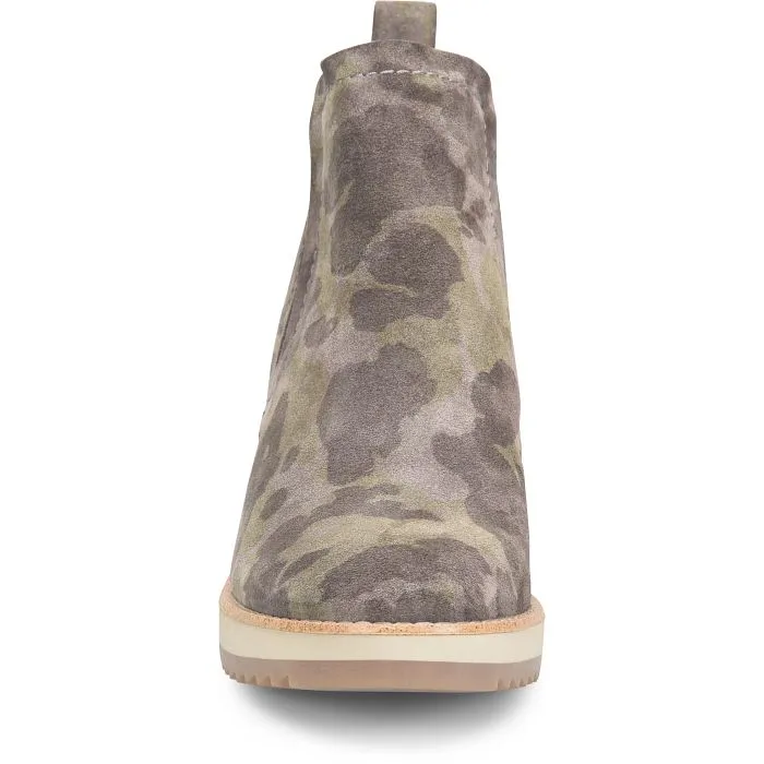 Emeree waterproof wedge bootie in olive camo