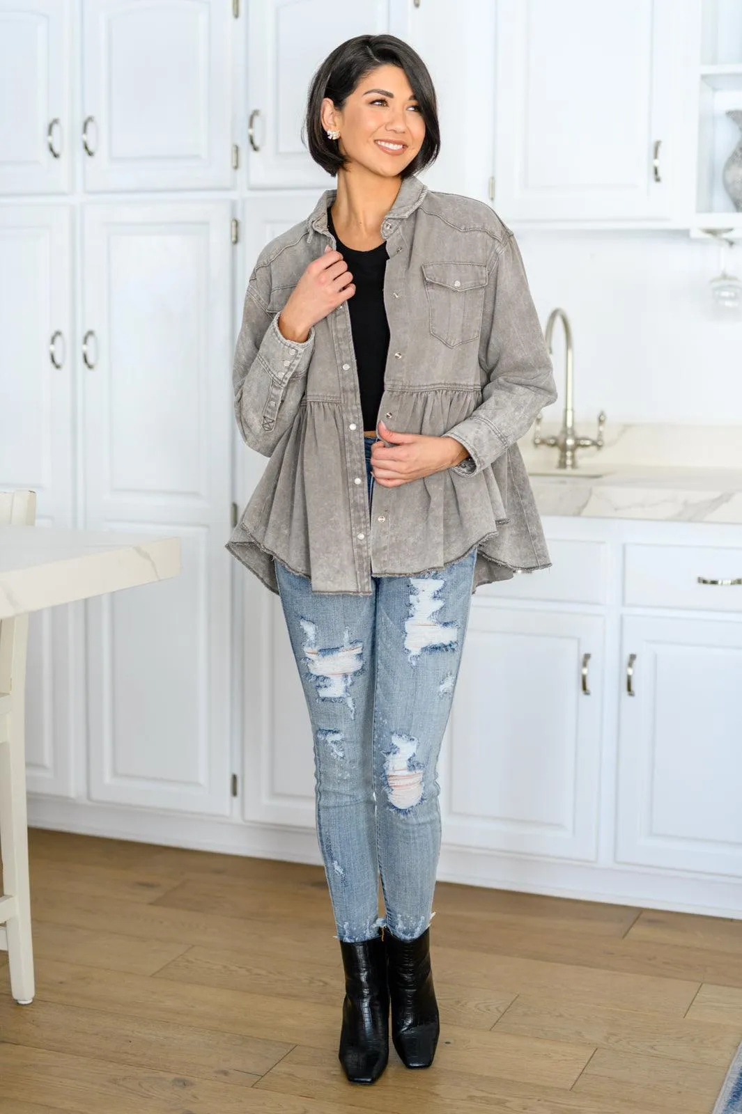 Hazel Blues® | Earl Grey Button Up Long Sleeve Top