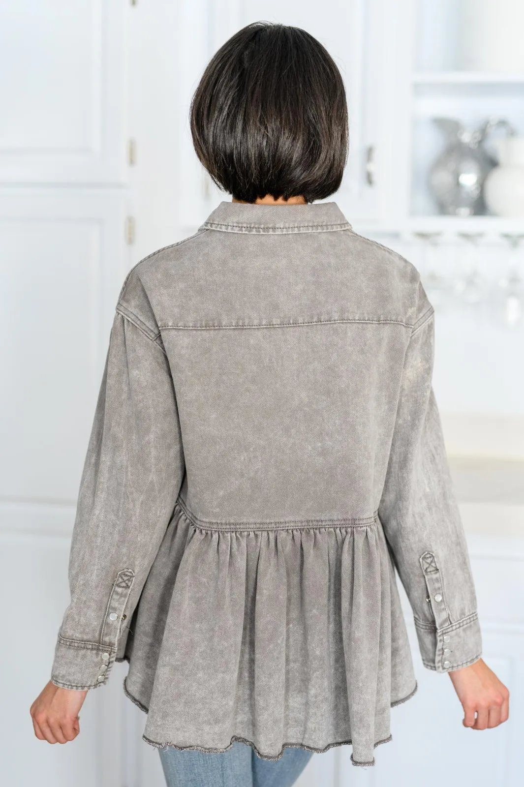 Hazel Blues® | Earl Grey Button Up Long Sleeve Top