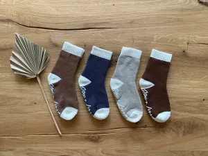 KIDS COZY SOCKS 0-9  YRS
