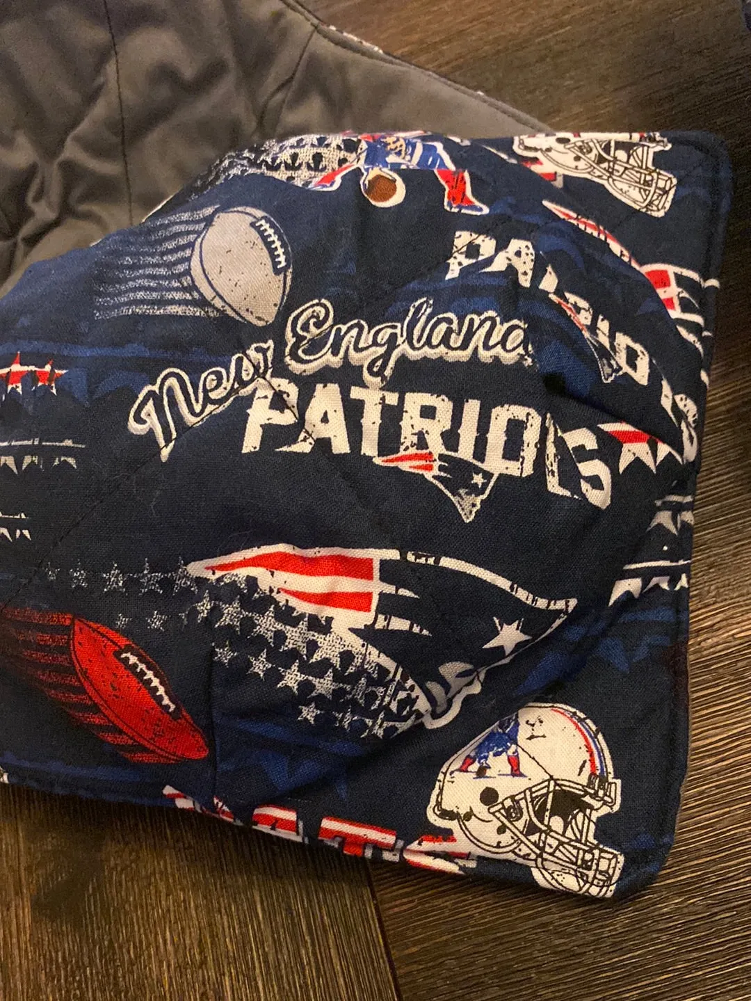 Patriots Medium (18oz) Bowl Cozy