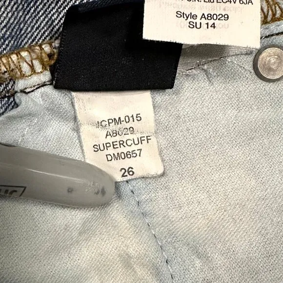 POINT SUR Mid Rise Distressed Bootcut Jeans - EUC - size 26 - blue‎ - ripped