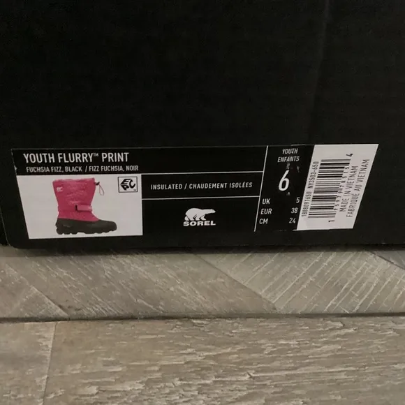 SOREL Flurry Weather Resistant Snow Boot (Big Kid) 6 M,