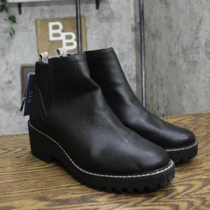 Universal Thread Womens Taci Boots with Memory Foam Insole Jet Black 11M