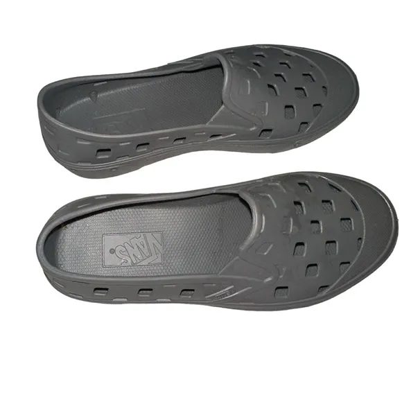 Vans - Slip On TRK shoe Ua Slipon Trk gray rubber casual low unisex NWOT US5