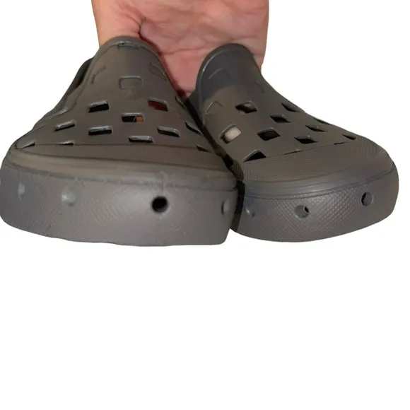 Vans - Slip On TRK shoe Ua Slipon Trk gray rubber casual low unisex NWOT US5