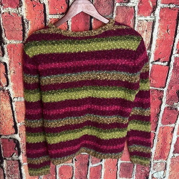 Vintage Talbots women  cardigan size Xl wool  blended Fuzzy Texture