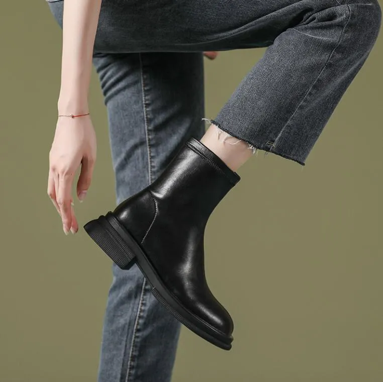 Women's Petite Side Zipper Round Toe Short Boots MS198